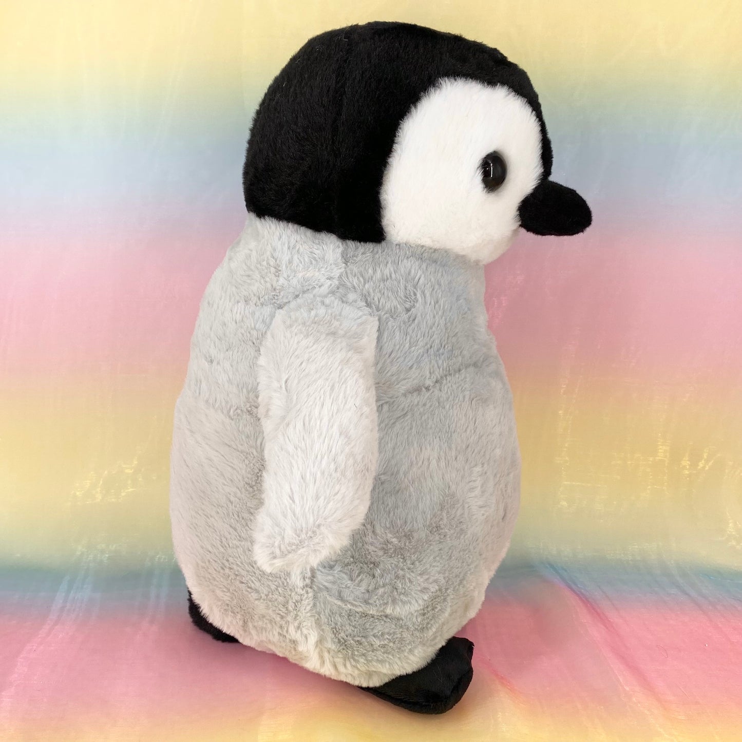 Tanoshi Tudoi Penguin Island - Grey Penguin with Arms Down - Large