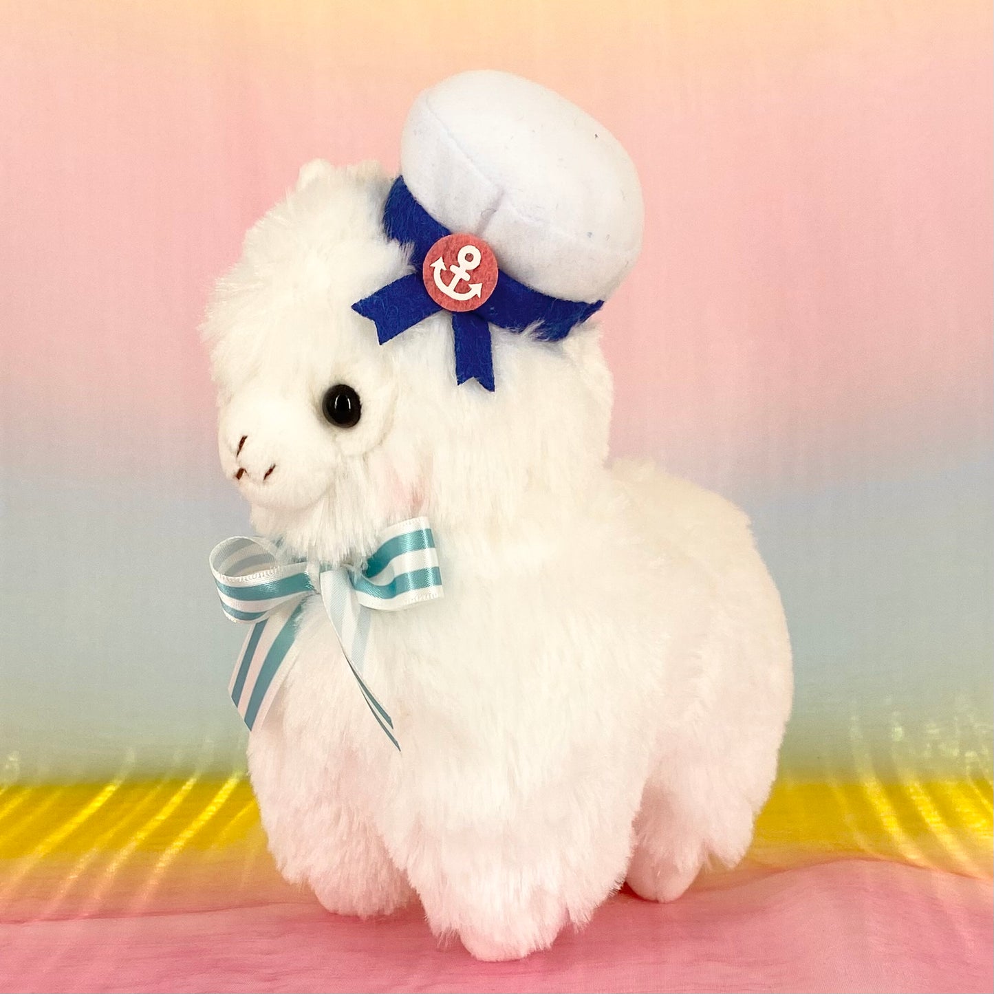 Alpacasso The Alpaca - Happy Marine White - Small